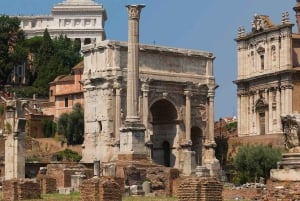 ローマ：コロッセオ、フォロ・ロマーノ、パラティーノの丘を体験してみてください