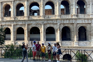 Rom: Colosseum Gruppresa till Colosseum, Forum Romanum och Palatinkullen
