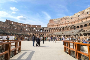 Rome: Colosseum, Roman Forum & Palatine Hill Tour