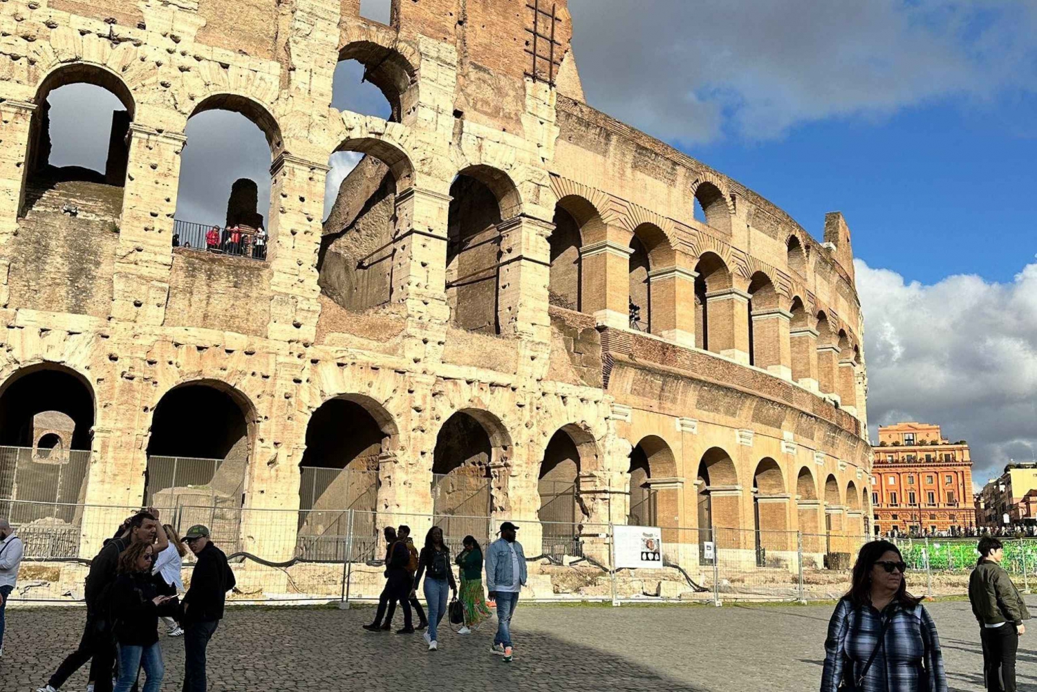 Rome: Colosseum, Roman Forum Exterior Tour