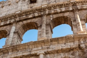 Rome: Colosseum Experience met gastheer en audiogids