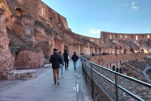 Roma: Colosseum Express med valgfri tur til Forum Romanum