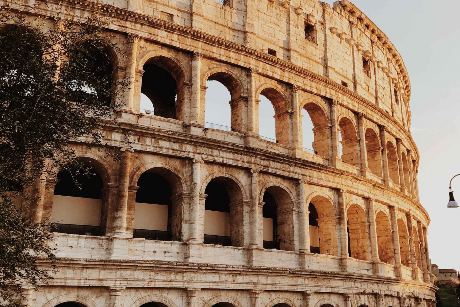Rome: Colosseum Skip-the-Line Ticket with Audioguide App