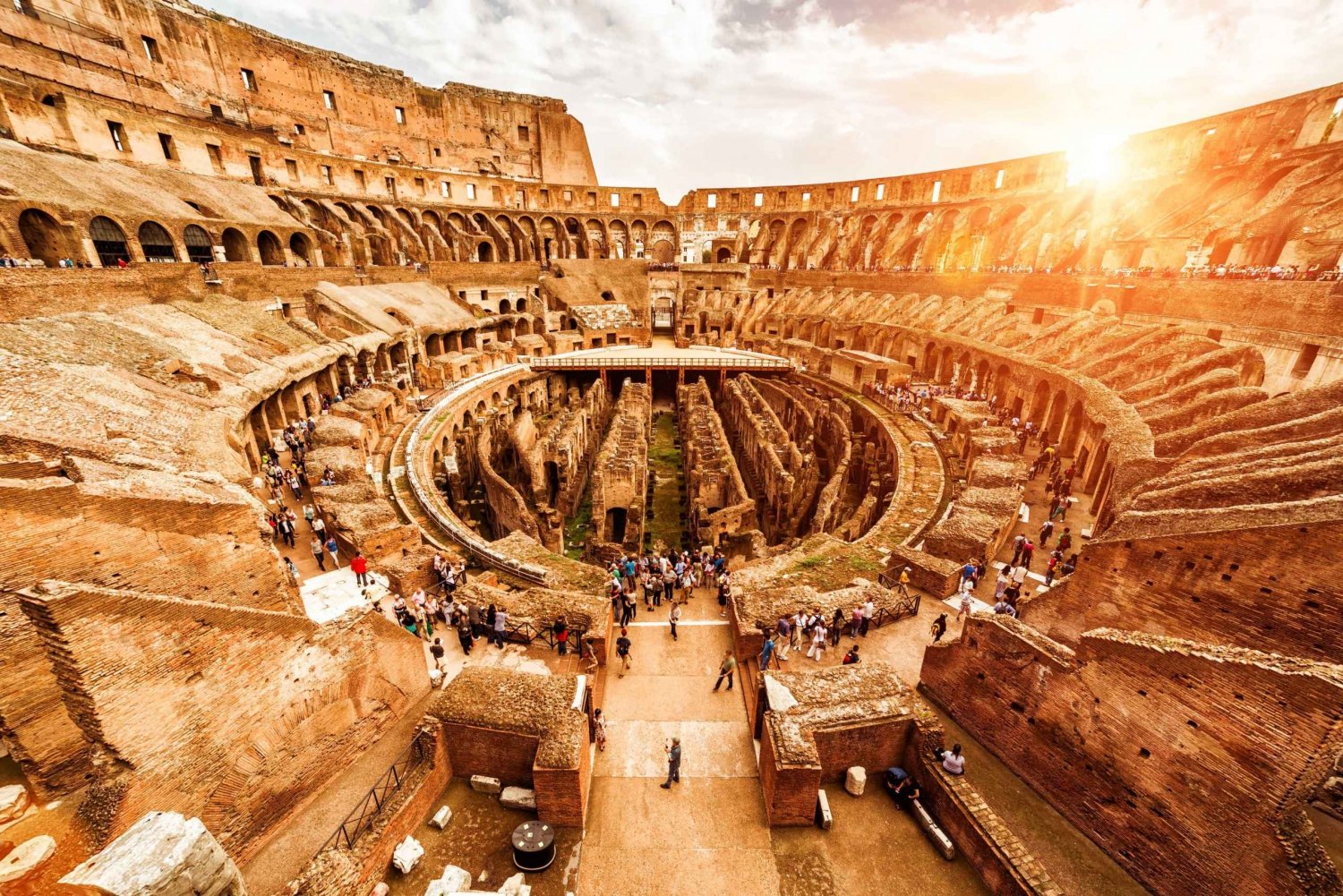 Rome: Colosseum with Arena and City Walking Tour
