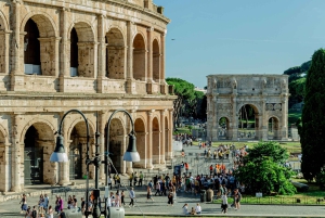 Roma: esperienza nei sotterranei del Colosseo, con il Foro Romano