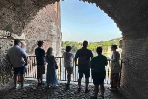 Roma: tour guidato VIP al piano superiore del Colosseo