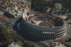 Roma: Coliseu com acesso ao piso da arena e Roma Antiga