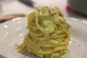 Testaccio:家庭料理 Cacio e Pepe, アマトリチャーナ, カルボナーラ