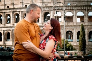 Rome: Custom Photoshoot Outside the Colosseum