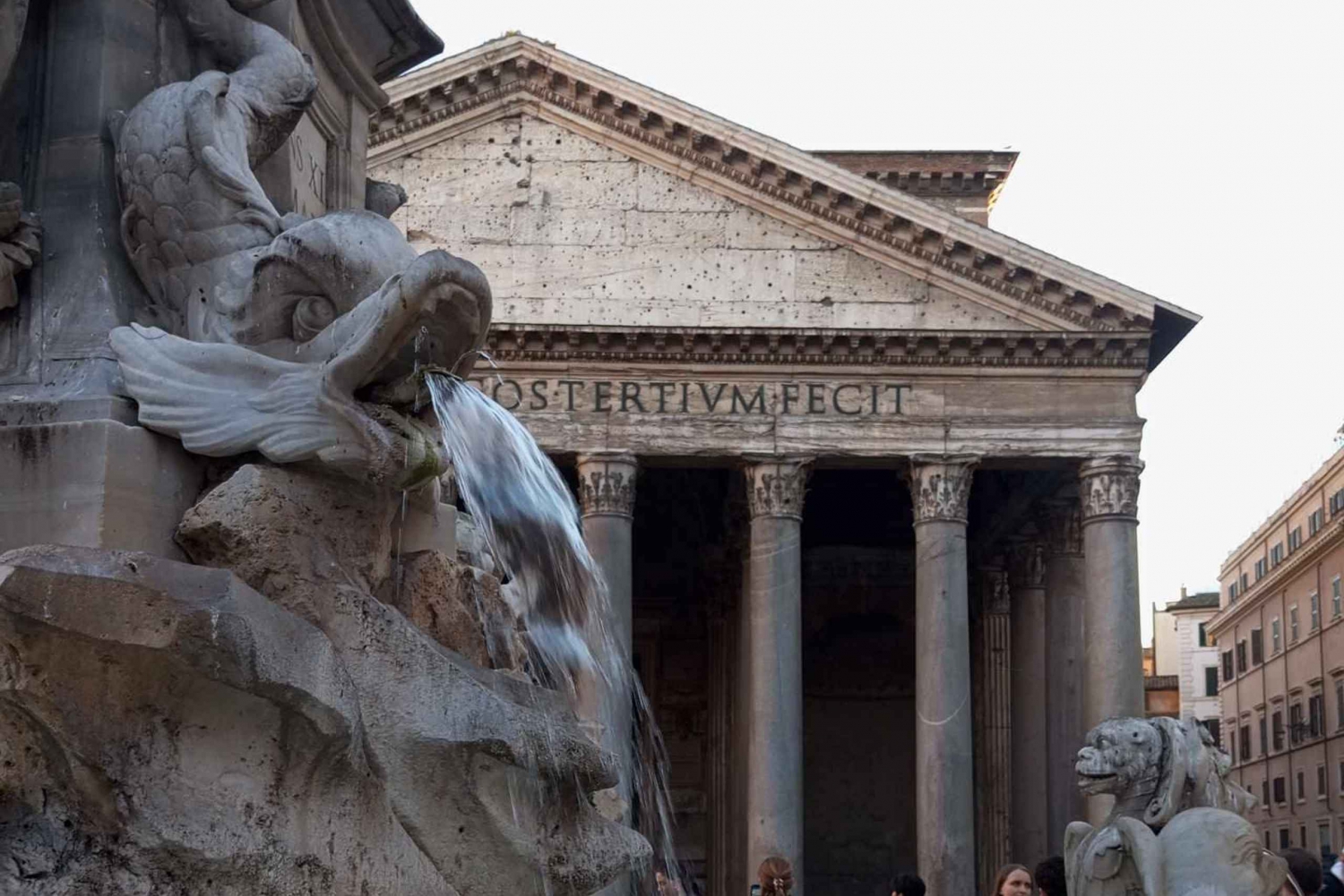 Rome: Customizable Historical Walking Tour with Appetizers