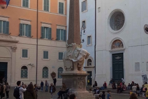 Rome: Customizable Historical Walking Tour with Appetizers