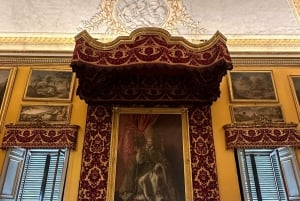 ローマドリア・パンフィルジ・ギャラリー ガイドツアー