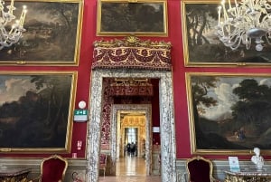 ローマドリア・パンフィルジ・ギャラリー ガイドツアー