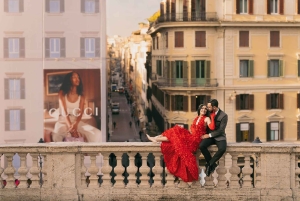 ローマ象徴的なランドマークでの早朝プライベート写真撮影