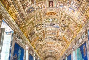 Rome: Early Morning Vatican Tour with Sistine Chapel