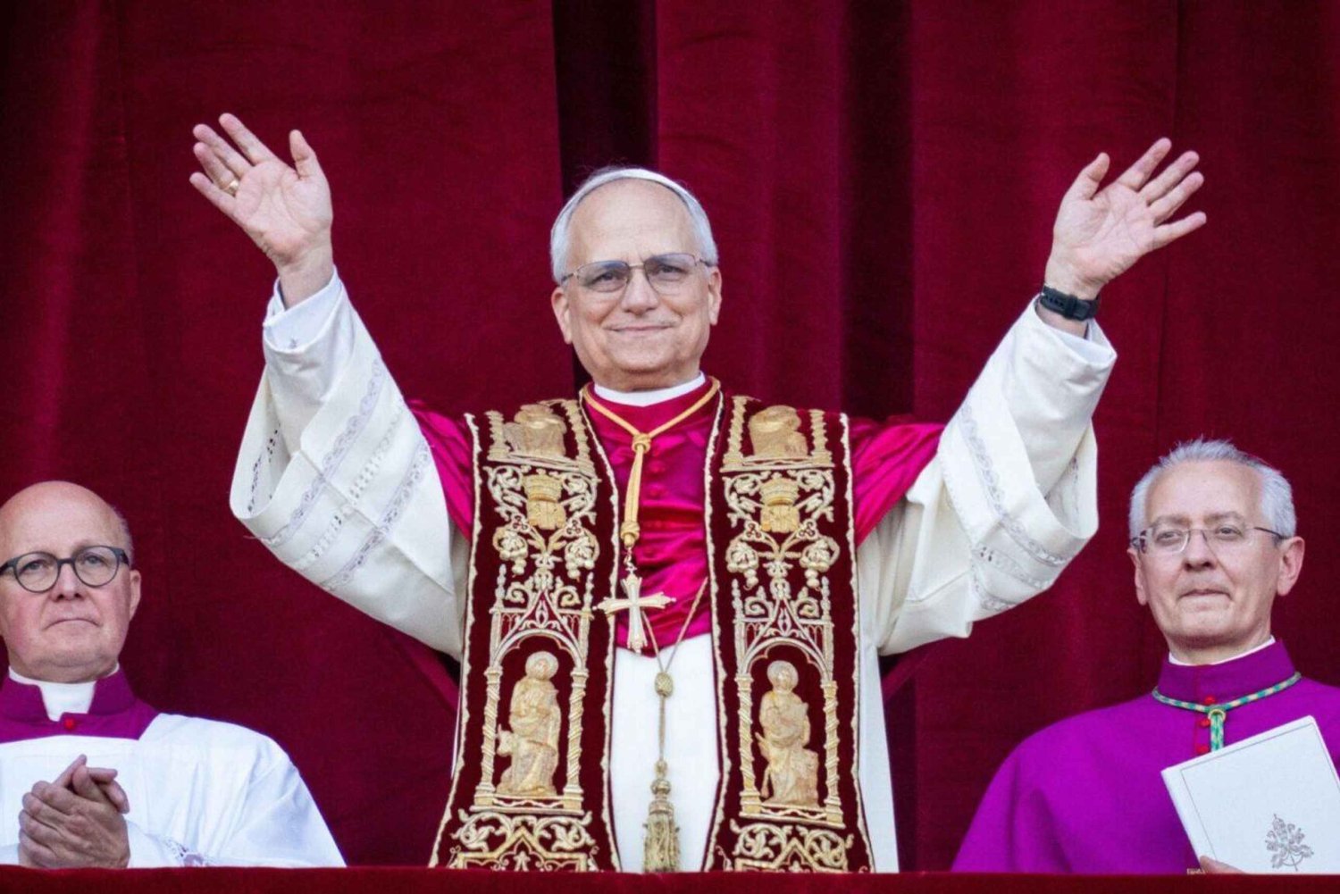 ローマ：ガイド付き教皇謁見体験（入場チケット付き）