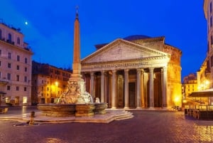 Roma: Tour serale in golf cart con aperitivo