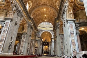ローマ：サン・ピエトロ大聖堂 特別プライベートツアー