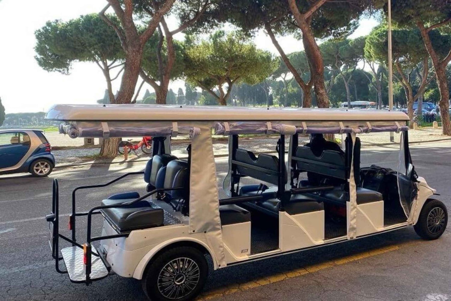 Рим: исследуйте главные достопримечательности на эксклюзивном туре на гольф-каре