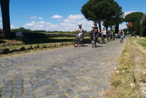 Rome Explorer: Attraction Pass with Local Concierge Service