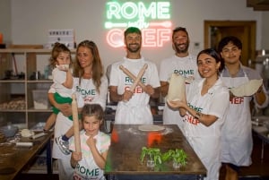 Rome Family Pizza and Tiramisu Class Near Colosseum