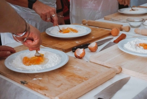 Rom: Fettuccine-pastakursus i Roms bycentrum