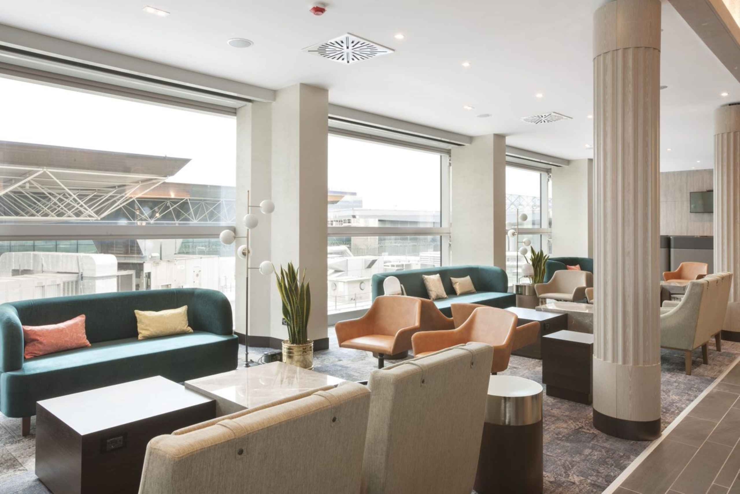 Rome Fiumicino FCO Airport: Premium Lounge Pass