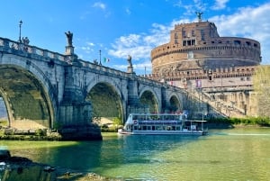 Rom: Madprøvesmagning og vinmenu & bådtur på Tiberen