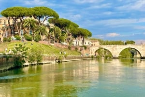 Rom: Madprøvesmagning og vinmenu & bådtur på Tiberen