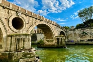 Rom: Madprøvesmagning og vinmenu & bådtur på Tiberen