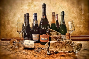 Rooman ruoan maistelu ja viinin parittaminen Trasteveressa -kokemus