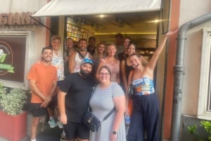 Rome: Food Tour in Trastevere with Dinner & Fine Wine