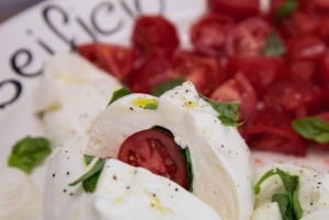 Rome: Food Tour by the Vatican City with Fine Wine