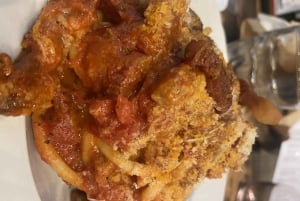 Rome: Food Tour by the Vatican City with Fine Wine
