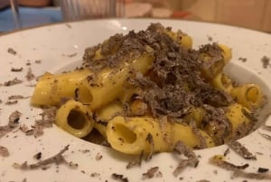 Rome: Food Tour by the Vatican City with Fine Wine
