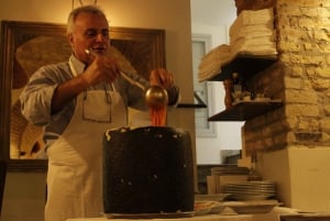 Rome: Food Tour by the Vatican City with Fine Wine