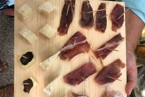 Rome: Food Tour by the Vatican City with Fine Wine