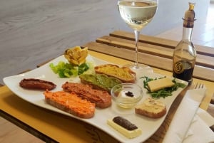 Rooma: Ruokakierros, jossa ruokaa ja Barolo-viiniä rajattomasti