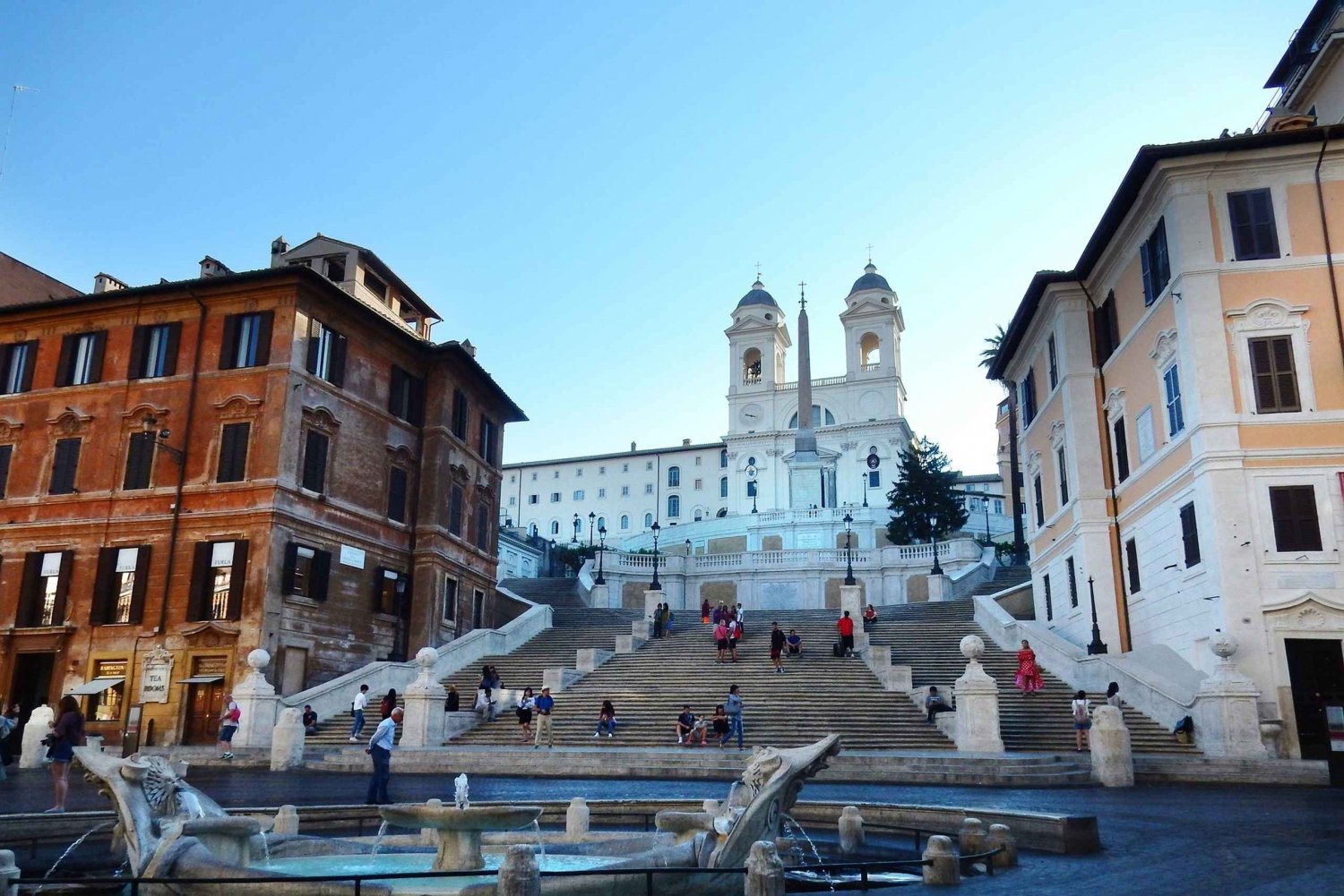 Rome: Evening Tour to Discover the Squares and Fountains