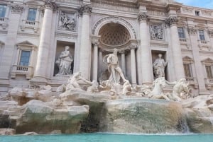 Rome: Evening Tour to Discover the Squares and Fountains