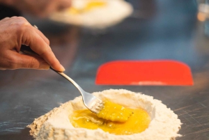 Rom, Italien Klass i färsk pastatillverkning med italiensk kock och vin