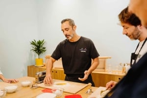 Rome: workshop verse pasta maken met wijn en gelato