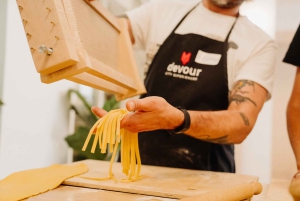 Rome: workshop verse pasta maken met wijn en gelato