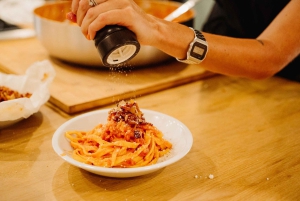 Roma: corso di pasta fresca con vino e gelato