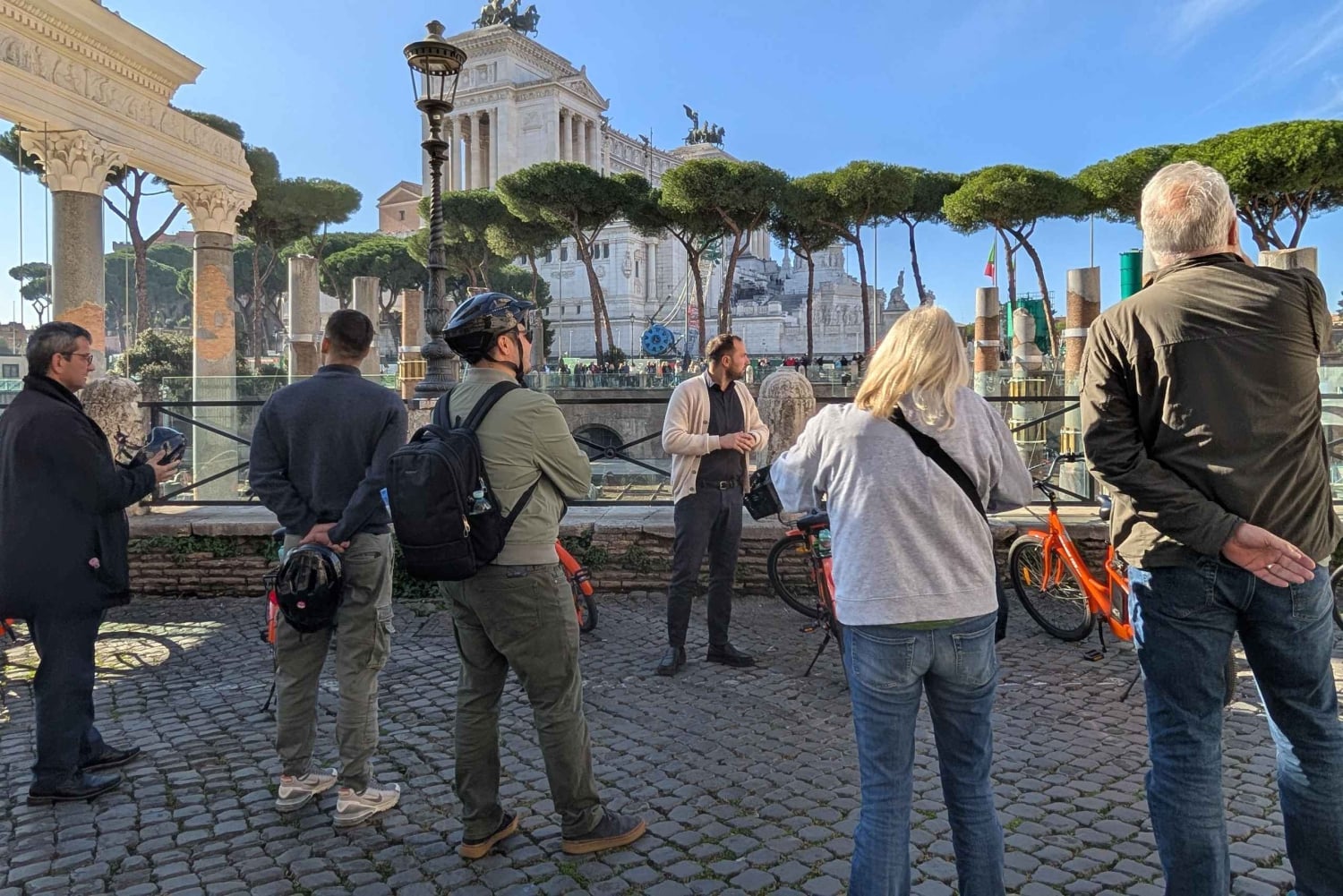 Roma: tour guidato in bici o e-bike con una guida locale