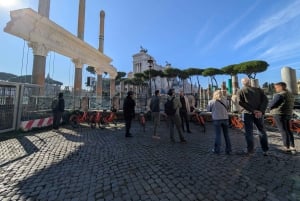 Roma: tour guidato in bici o e-bike con una guida locale