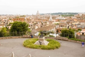 Rome: Guided City Center Evening Sightseeing Walking Tour