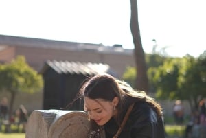 ローマ：ベスパによるガイド付き市内グルメツアーと試食