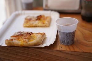 ローマ：ベスパによるガイド付き市内グルメツアーと試食