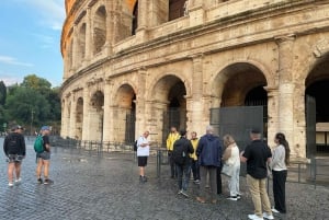 Rome: Guided Colosseum Experience Tour